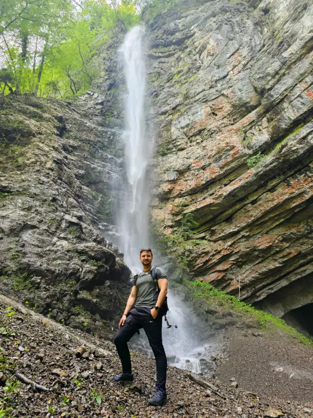 hiking-img